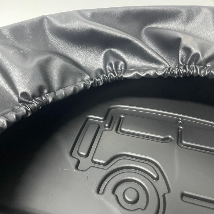 black Rear Cover for Toyota FJ75